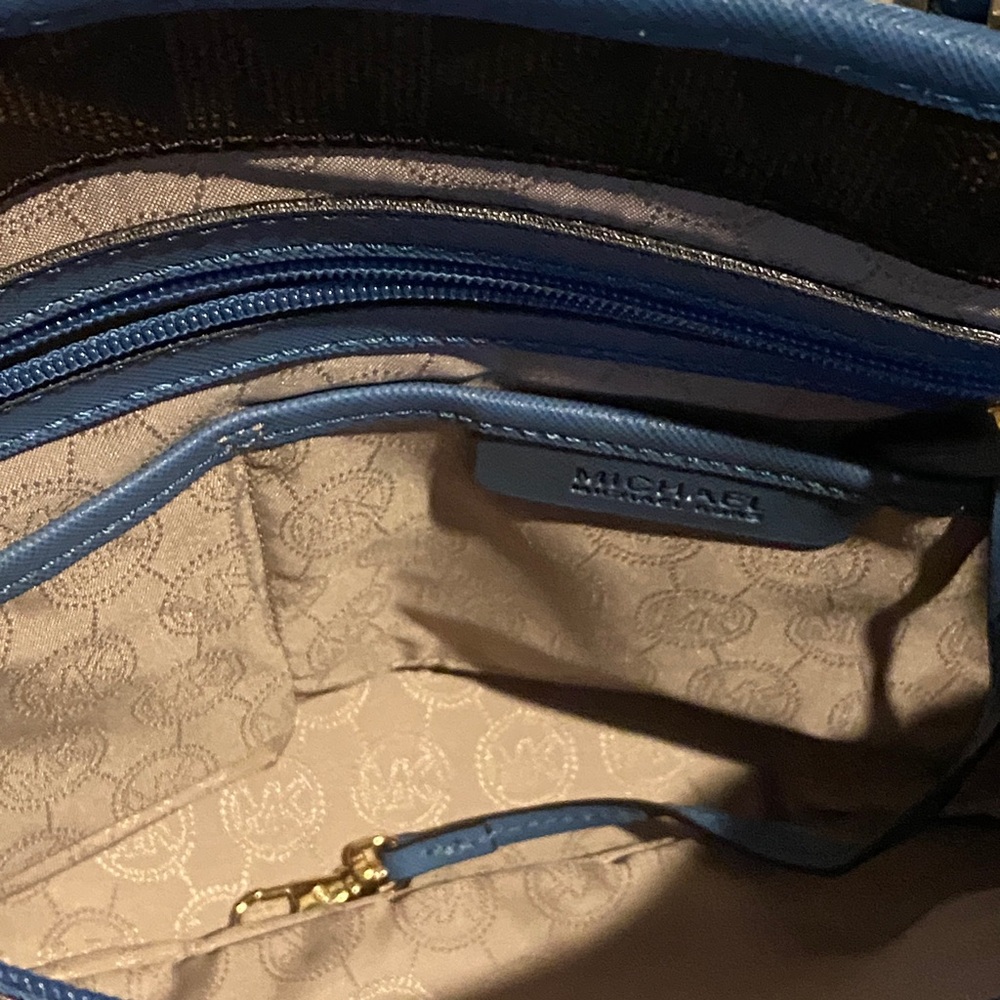 Michael Kors Brown Tote with Blue Trim and Gold Charm - Picture 3 of 8